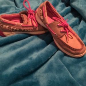 Sperry topsiders